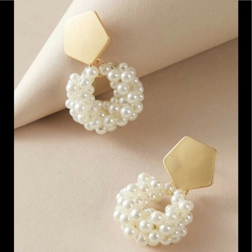 2/$15 Faux Beaded pearl drop earrings ⭐️